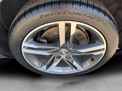 Used 2017 Audi A4 2.0T Premium Plus w/ Premium Plus Package image 25