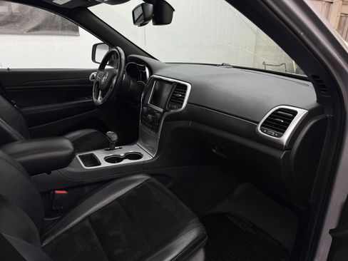 Used 2015 Jeep Grand Cherokee Altitude image 7