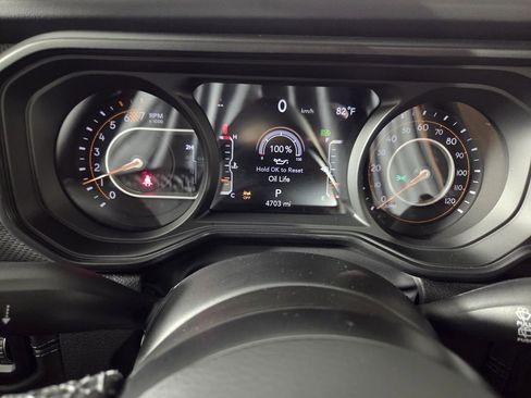 Certified 2026 Jeep Wrangler Unlimited Rubicon image 17