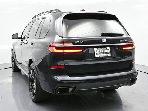 Used 2024 BMW X7 xDrive40i w/ M Sport Package image 5