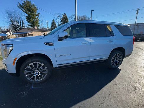 New 2026 GMC Yukon Denali w/ Denali Reserve Package image 6