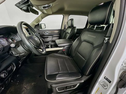 Certified 2022 RAM 1500 Laramie image 31