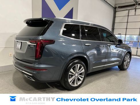 Used 2020 Cadillac XT6 Premium Luxury FWD image 5