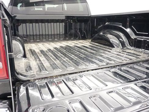 Used 2023 RAM 1500 Laramie AWD/4WD image 20