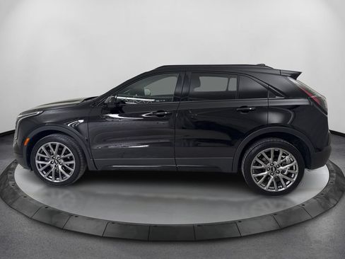 Used 2019 Cadillac XT4 Sport w/ Cold Weather Package AWD/4WD image 9