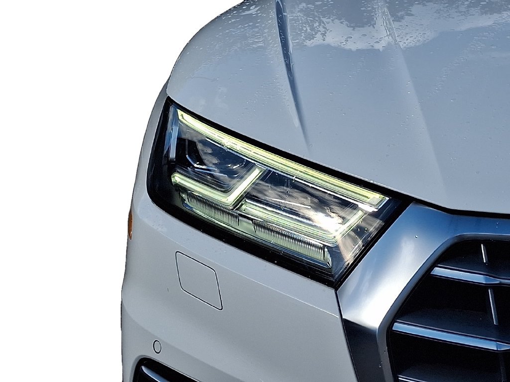 Used 2019 Audi Q5 2.0T Premium Plus w/ Premium Plus Package AWD/4WD image 10