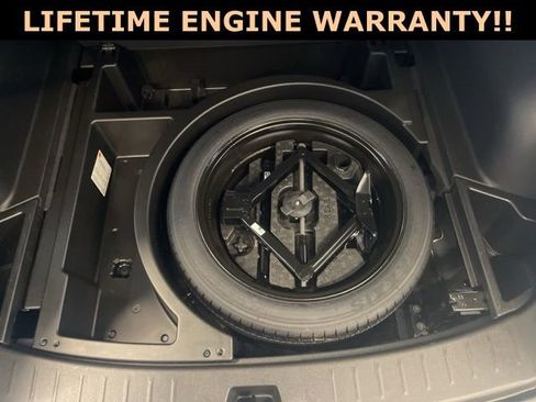 Used 2025 Chevrolet Blazer LT image 30