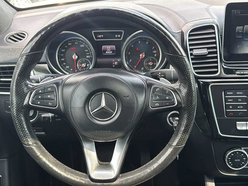 Used 2017 Mercedes-Benz GLS 450 4MATIC image 23