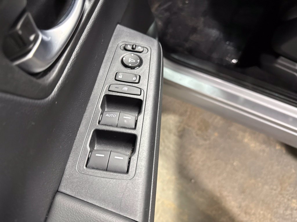 Used 2024 Honda CR-V LX image 20