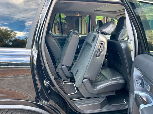 Used 2014 Volvo XC90 3.2 R-Design FWD image 39