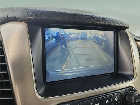 Used 2018 GMC Yukon XL Denali w/ Open Road Package image 24