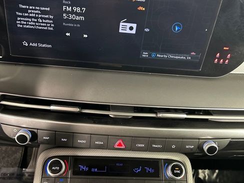 Certified 2025 Hyundai Palisade SEL image 23