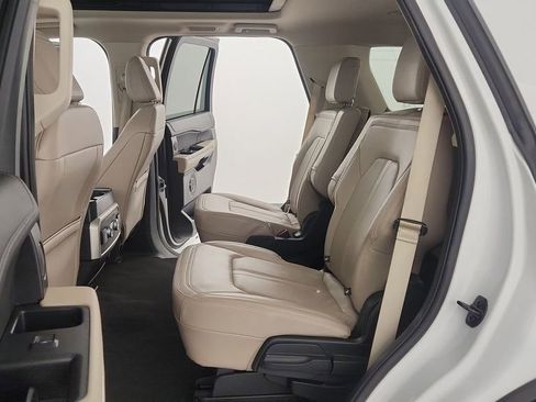 Certified 2023 Ford Expedition Limited AWD/4WD image 15