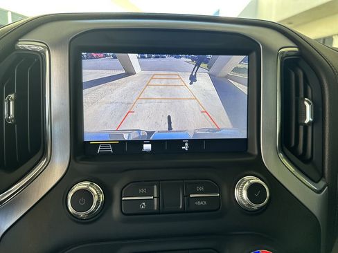 Used 2019 GMC Sierra 1500 SLT w/ SLT Premium Plus Package image 27