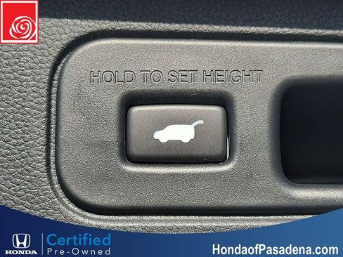 Certified 2023 Honda Pilot Touring image 30