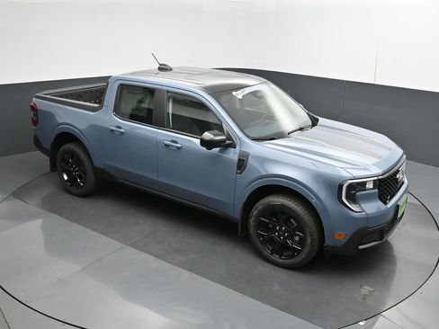 New 2025 Ford Maverick Lariat w/ Black Appearance Package image 44