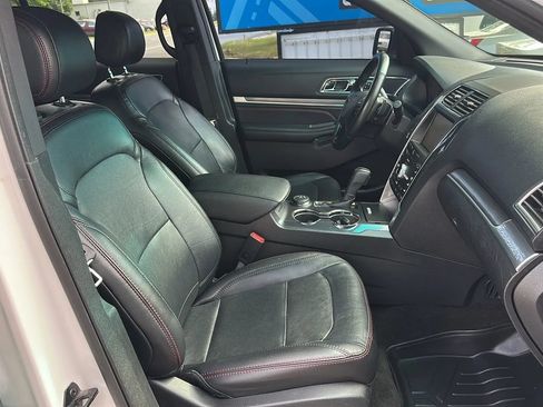 Used 2016 Ford Explorer Sport w/ Equipment Group 401A AWD/4WD image 27