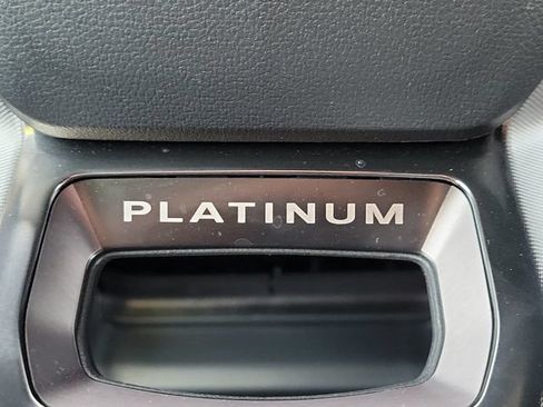 Used 2026 Ford F450 Platinum w/ FX4 Off-Road Package AWD/4WD image 29