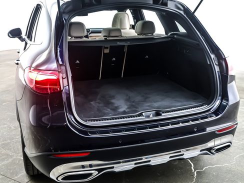 Certified 2024 Mercedes-Benz GLC 300 GLC 300 SUV image 24