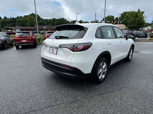 Used 2025 Honda HR-V LX image 4