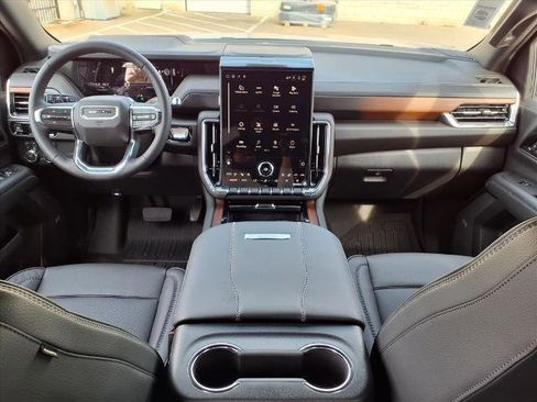 New 2026 GMC Yukon XL Denali w/ Sun & Power Step Package image 4