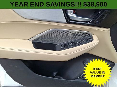 Used 2023 Acura MDX SH-AWD w/ Technology Package image 14