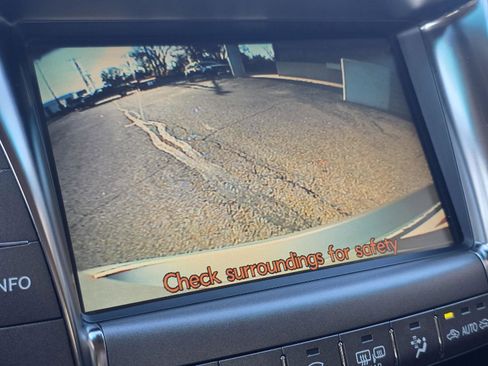 Used 2008 Lexus LS 460 RWD image 24