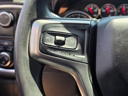 Used 2020 Chevrolet Silverado 1500 LT RWD image 33