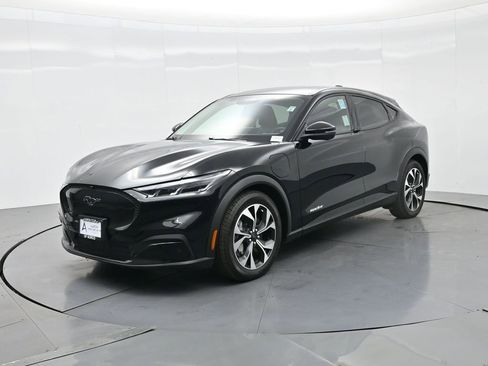 Used 2025 Ford Mustang Mach-E Select image 2