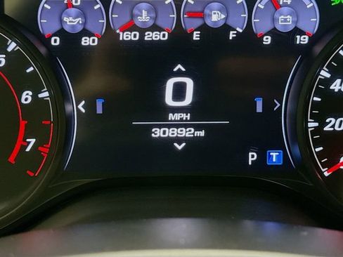 Used 2019 Chevrolet Camaro SS RWD image 13