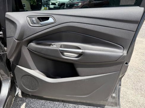 Used 2018 Ford Escape SEL FWD image 18