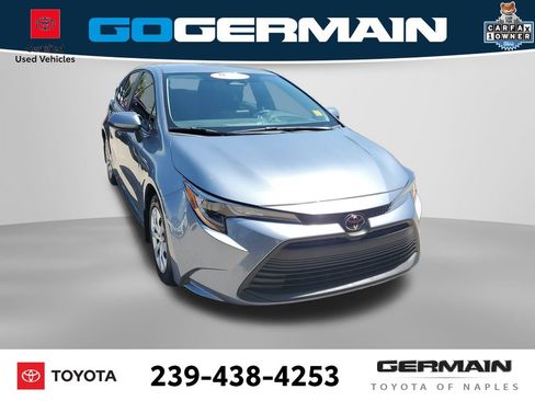 Certified 2025 Toyota Corolla LE FWD image 3