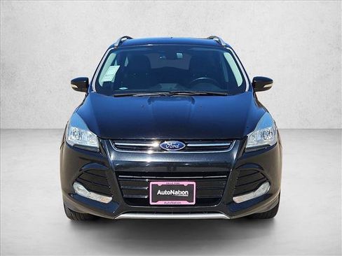 Used 2014 Ford Escape Titanium image 2