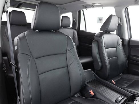 Used 2018 Honda Pilot Elite image 26