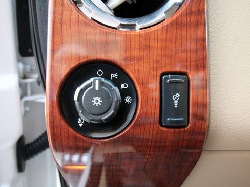 Used 2016 Ford F250 King Ranch w/ FX4 Off-Road Package image 25