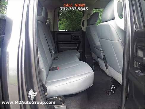 Used 2019 RAM 1500 Express w/ Express Value Package AWD/4WD image 18