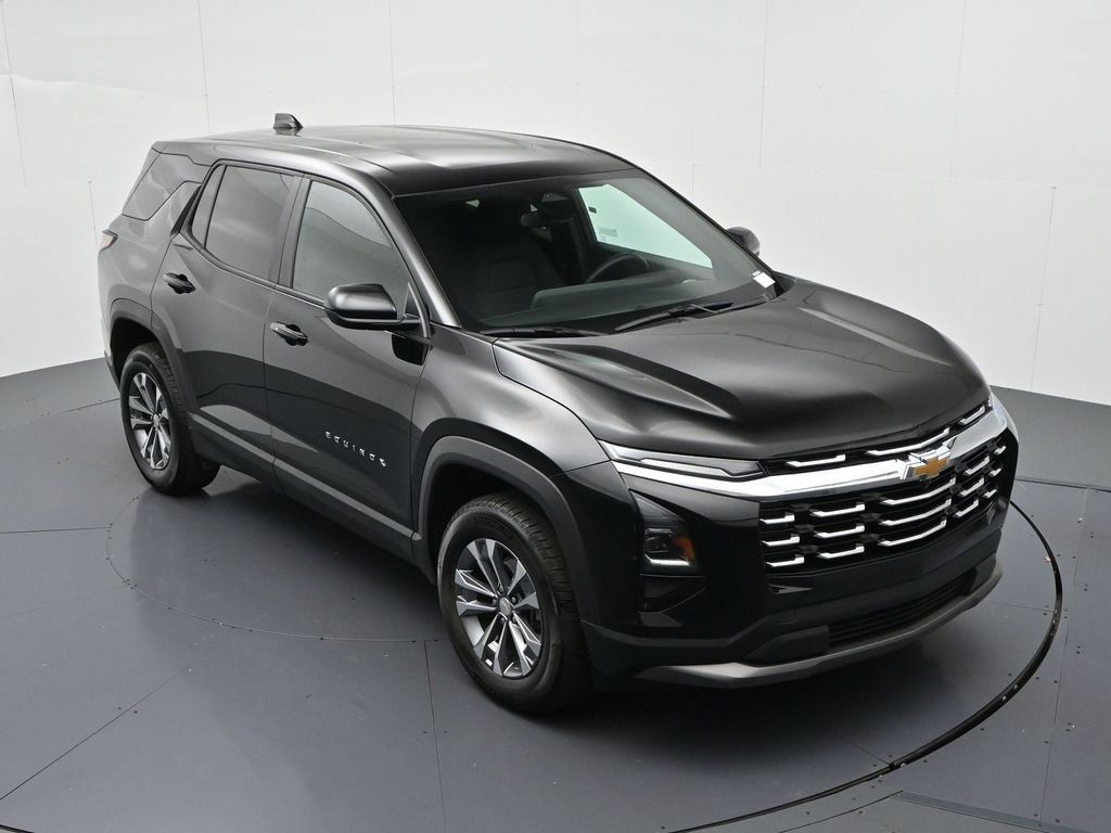 Used 2026 Chevrolet Equinox LT AWD/4WD image 16