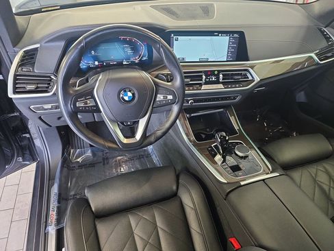 Used 2023 BMW X5 xDrive40i AWD/4WD image 16