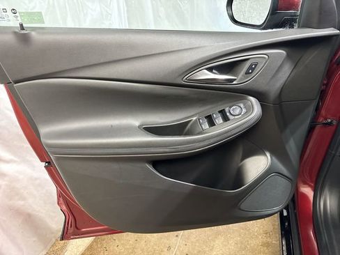 Certified 2025 Buick Encore GX Sport Touring w/ Experience Buick Package image 22