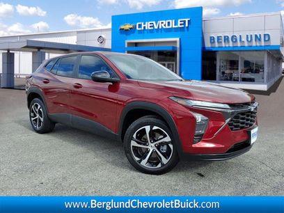 Used 2024 Chevrolet Trax RS w/ Sunroof Package