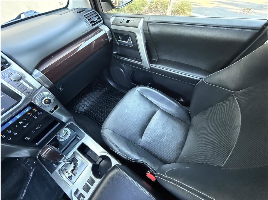 Used 2014 Toyota 4Runner Limited AWD/4WD image 11