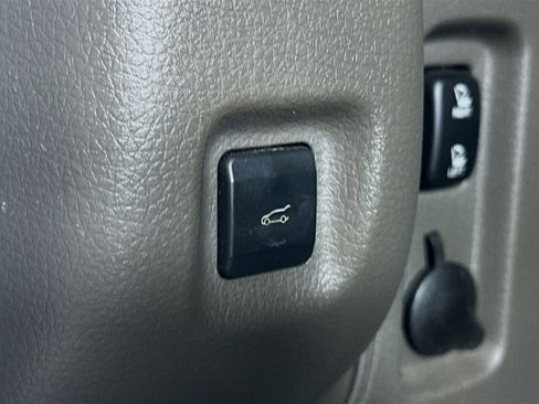 Used 2009 Lincoln MKX 2WD image 29