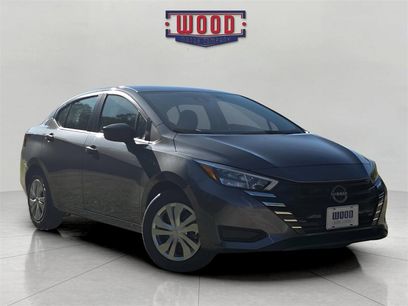New 2025 Nissan Versa S w/ Trunk Package