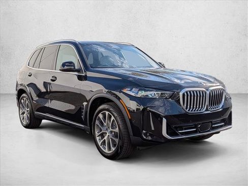 New 2026 BMW X5 xDrive40i w/ Climate Comfort Package image 7