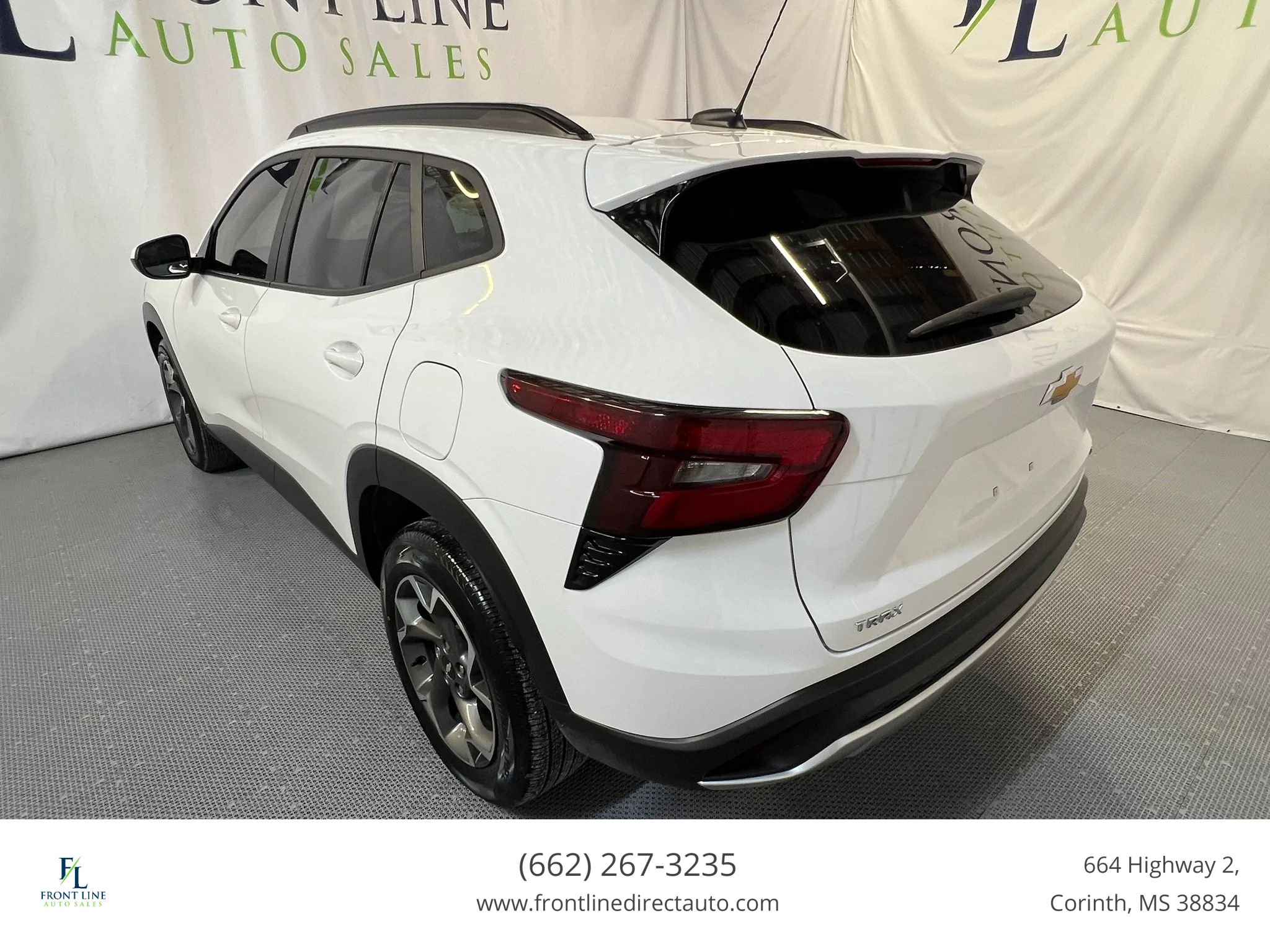 Used 2024 Chevrolet Trax LT FWD image 5