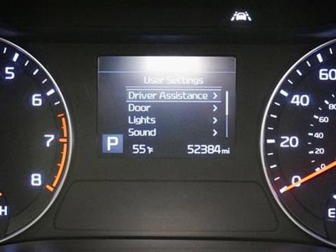 Used 2020 Kia Forte GT-Line image 11