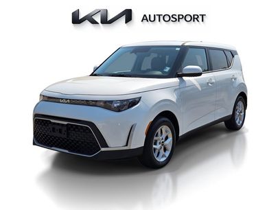 Used 2025 Kia Soul LX