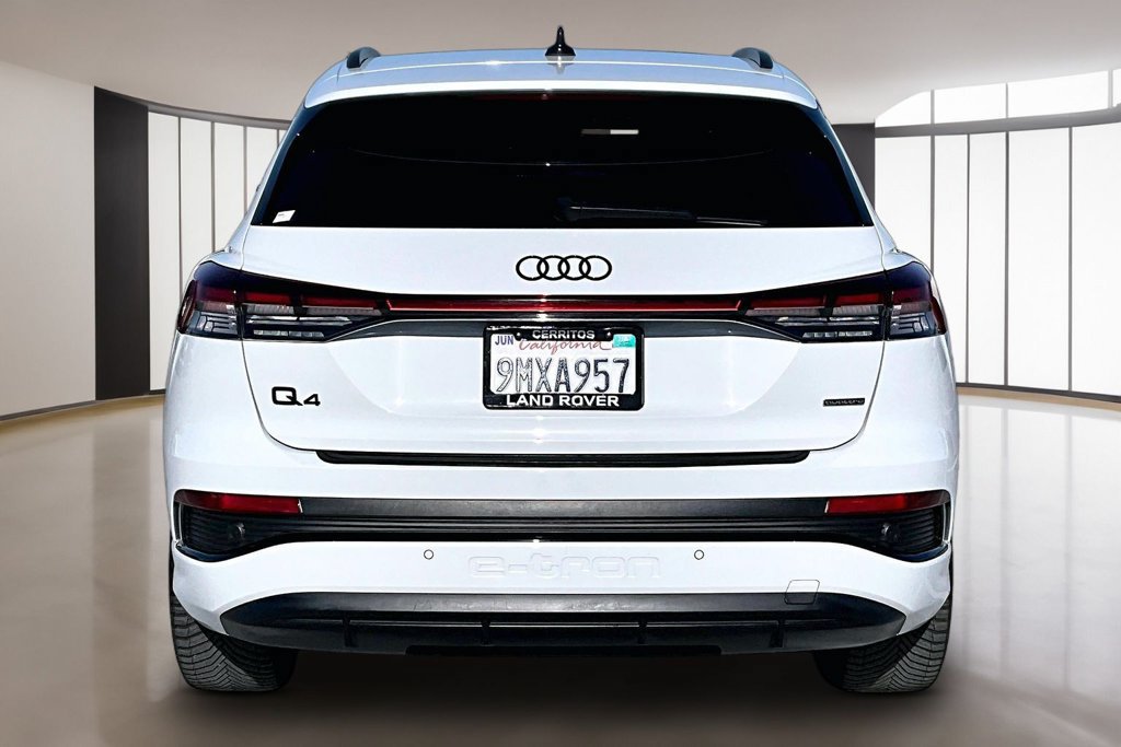 Used 2022 Audi Q4 e-tron Premium Plus AWD/4WD image 5