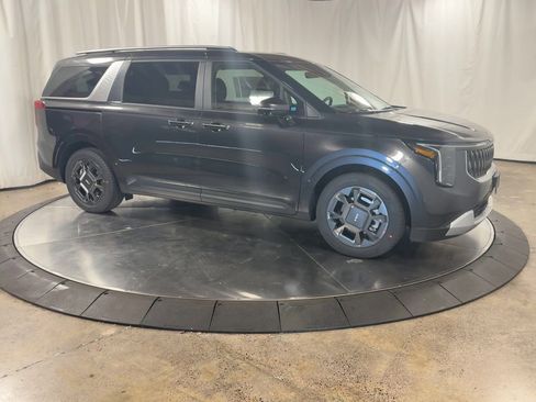 New 2026 Kia Carnival EX image 2