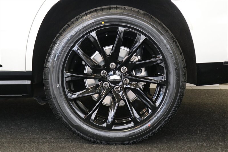 Used 2024 Cadillac Escalade Sport Platinum w/ LPO, ONYX Package AWD/4WD image 25